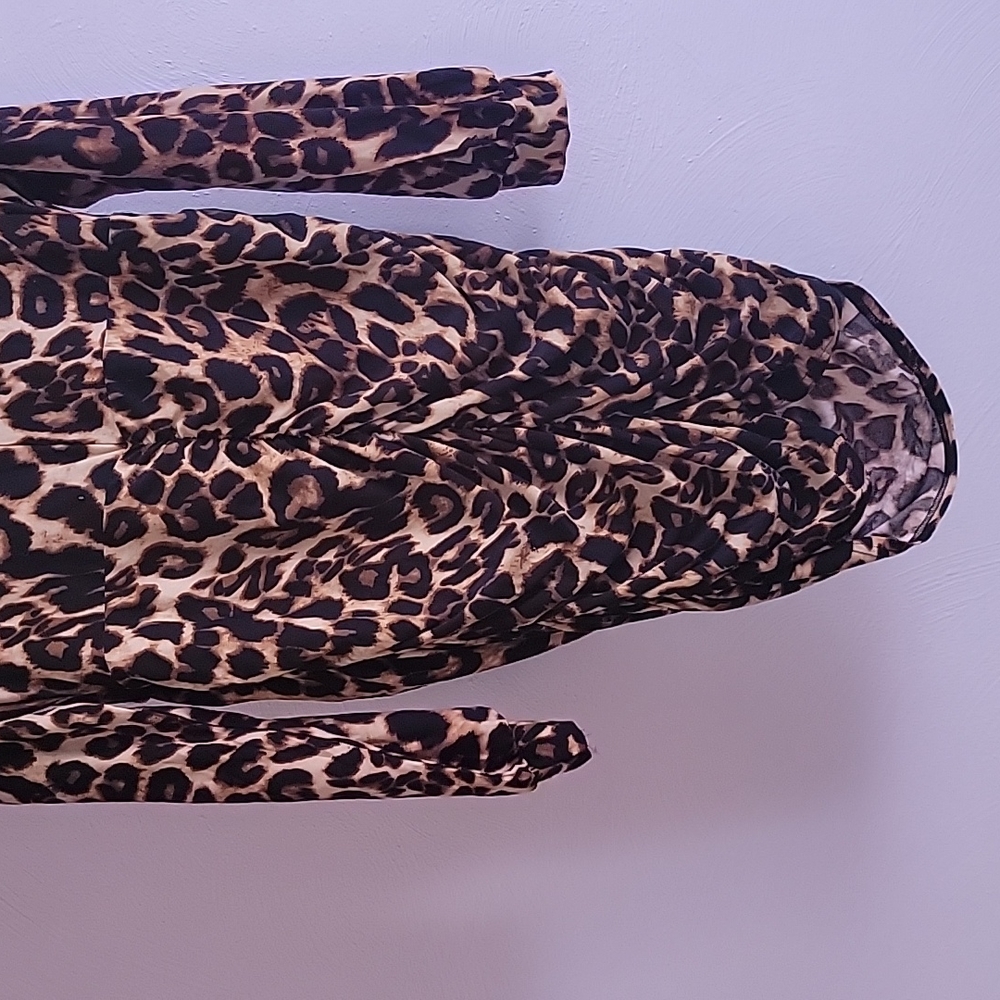 LEOPARD PRINT ROUCHED MINI DRESS - Picture 6 of 6